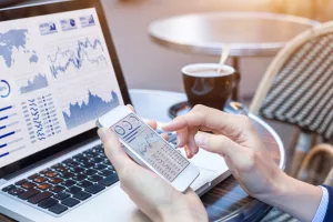 Fintech počela - Otkrijte kako se nove tehnologije implementiraju u svijet financija