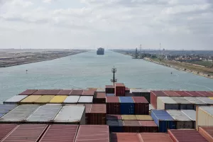 Oslobođen je Sueski kanal
