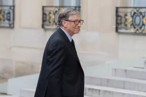 Bill Gates: Slika dobroćudnog štrebera narušena brojnim aferama