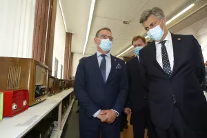 Otvorena izložba 'Odašiljači i veze - 95 godina radiodifuzije u Hrvatskoj'