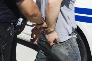 Uhićeno pet osoba u novoj antikorupcijskoj akciji širom Hrvatske