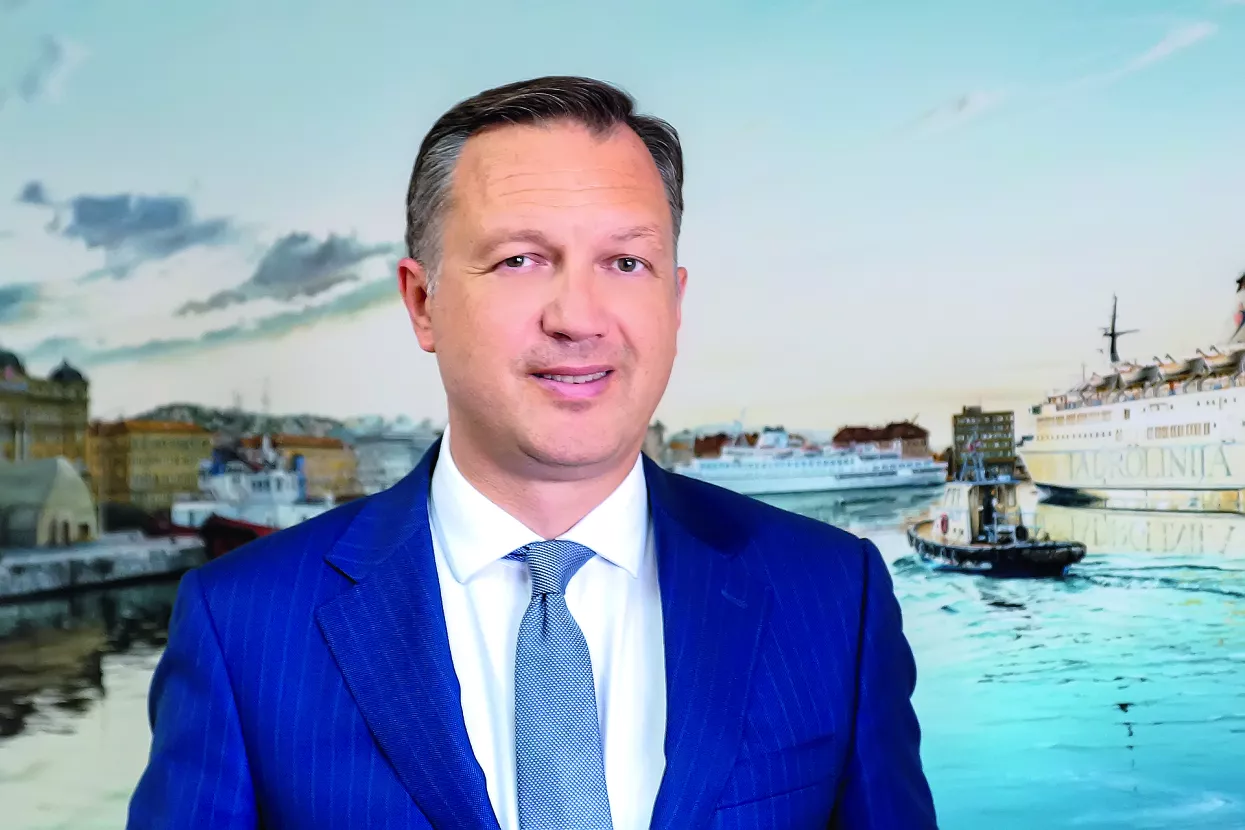 Tvrtke i karijere: Šef Jadrolinije nakon četiri godine postao 'v.d.', izbrisana Niva Nikice Valentića, ZE-PROM izašao iz predstečaja…