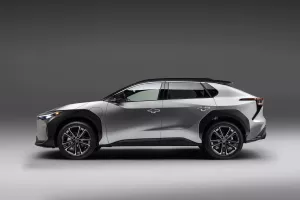[Video] Prvi Toyotin model &#39;beyond zero&#39;