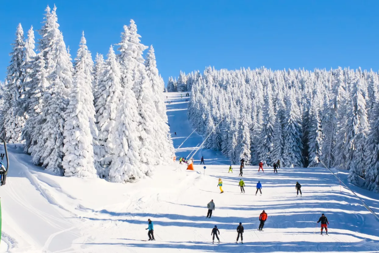 Austrijska skijališta otvaraju vrata za strance