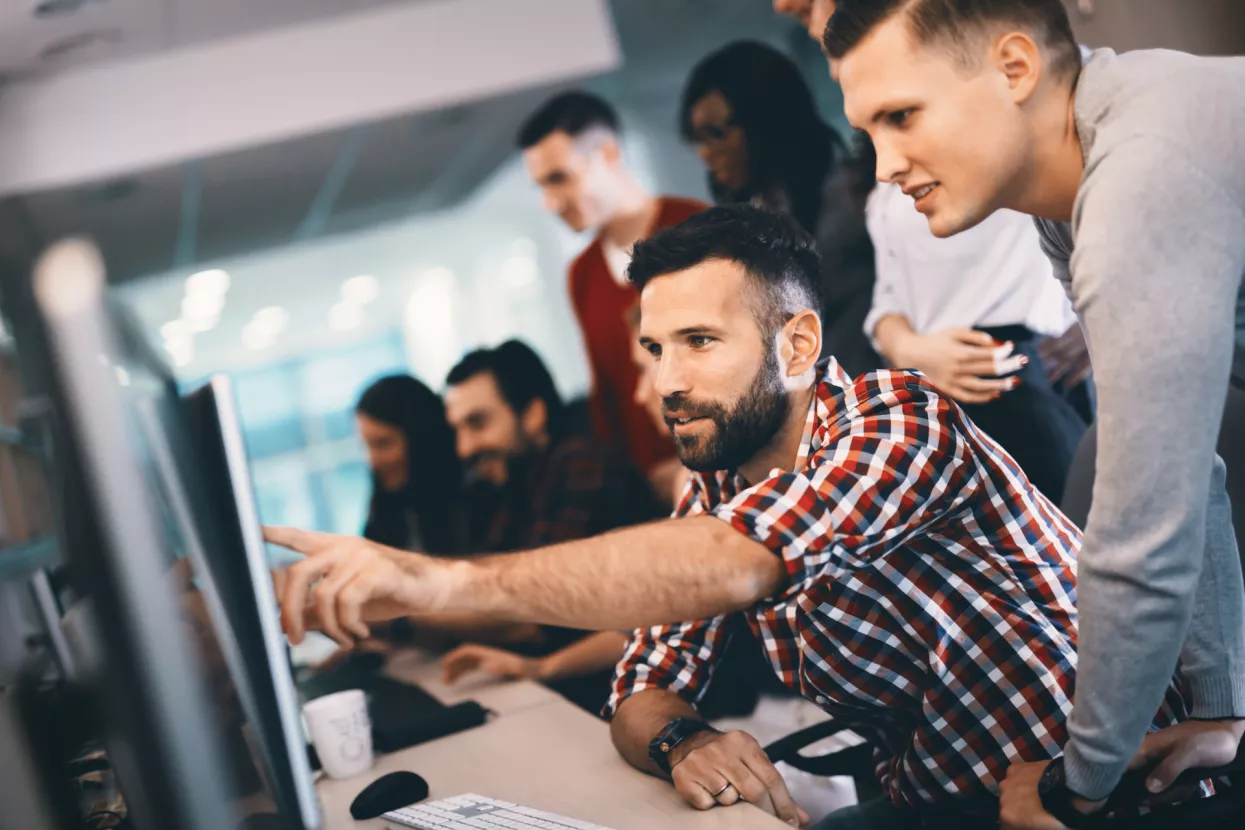 Prosječna programerska plaća je 10.800 kn – postani programer u samo pet mjeseci