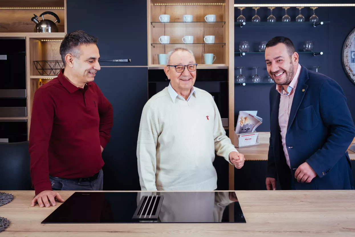 Max i Moris Parmač, Max&Moris: Skladišta napunili 'do čepa' jer najskuplja je ona roba koje nema