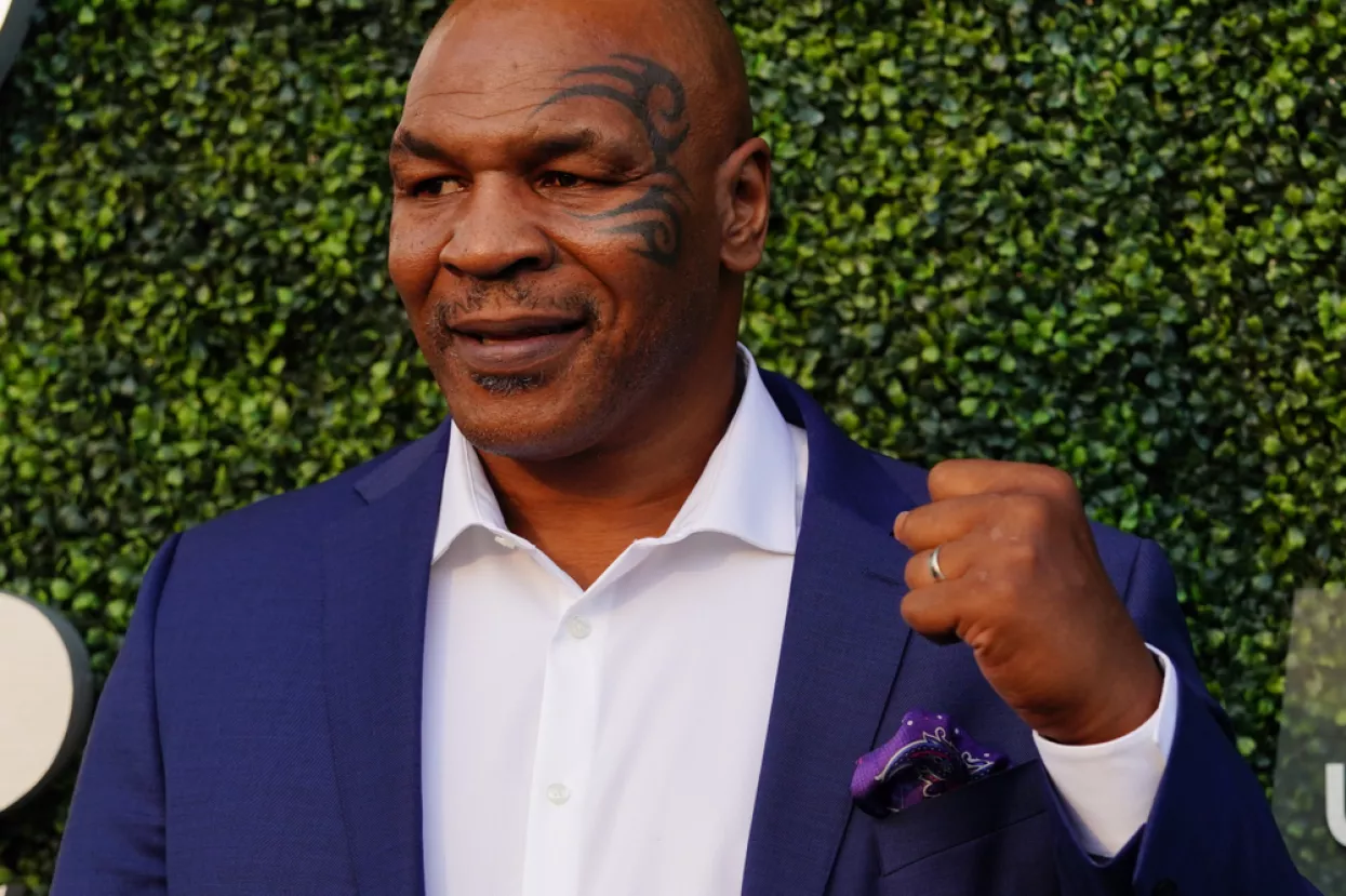 Mike Tyson lansirao gumene bombone od kanabisa u obliku – odgrižena uha
