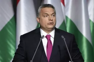 Orbanova izjava o &#39;oduzetom moru&#39; izazvala buru, preuzimanja strateških industrija prošla nezapaženo