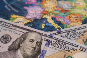 Inflacija u eurozoni na rekordnim razinama, a dolar najjači u 20 godina