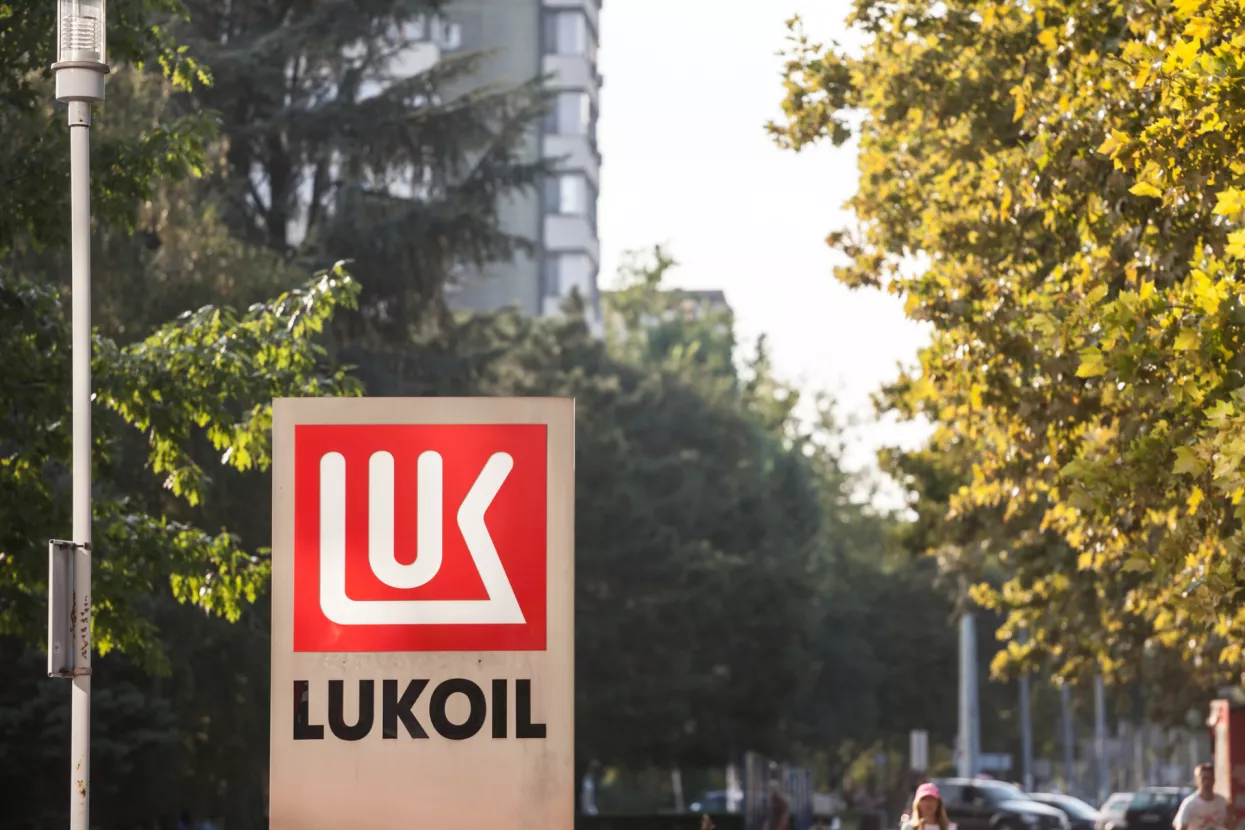 Poginuo čelnik Lukoila, kažu da je pao s bolničkog prozora