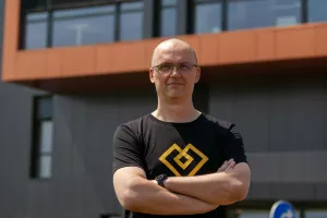 Denis Sušec, Mono