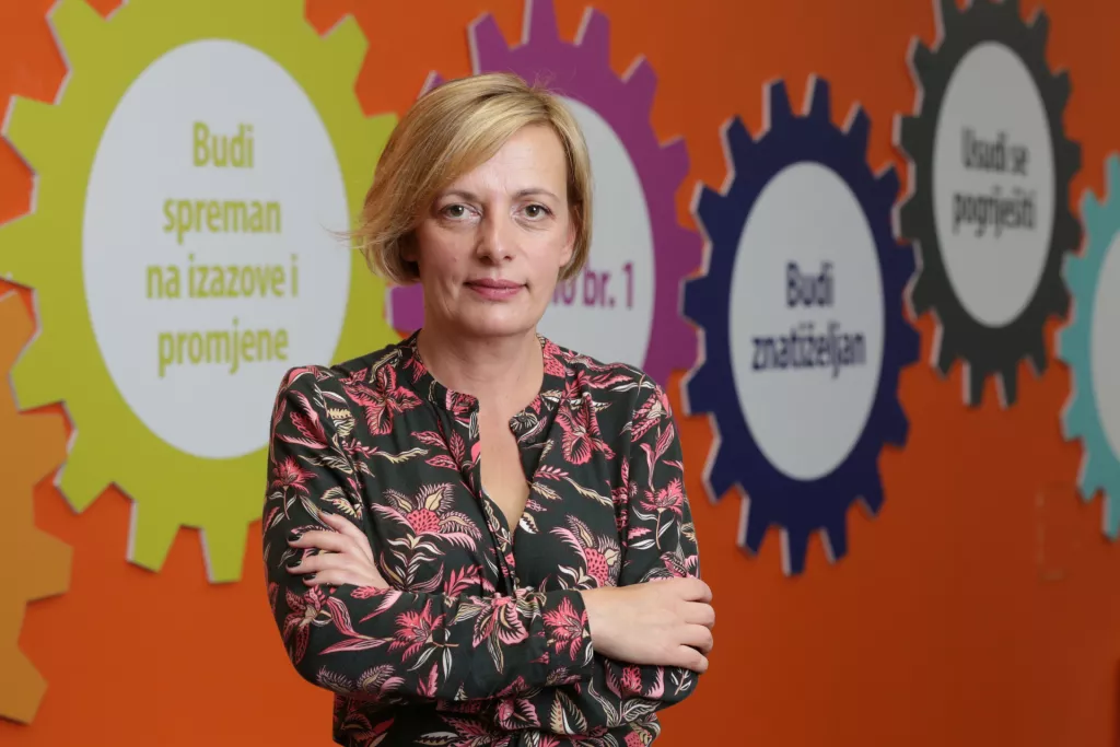 Irena Langer Breznik<br>msan, ekupi