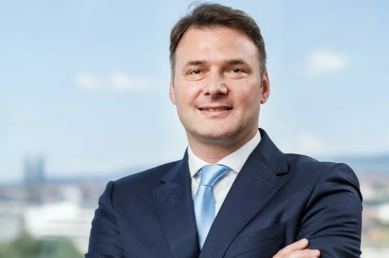 Lukas Oliver Pavić