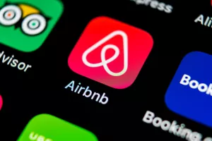 kratkoročni najam, najam apartmana, apartmani, airbnb, tripadvisor, booking, platforme za iznajmljivanje smještaja