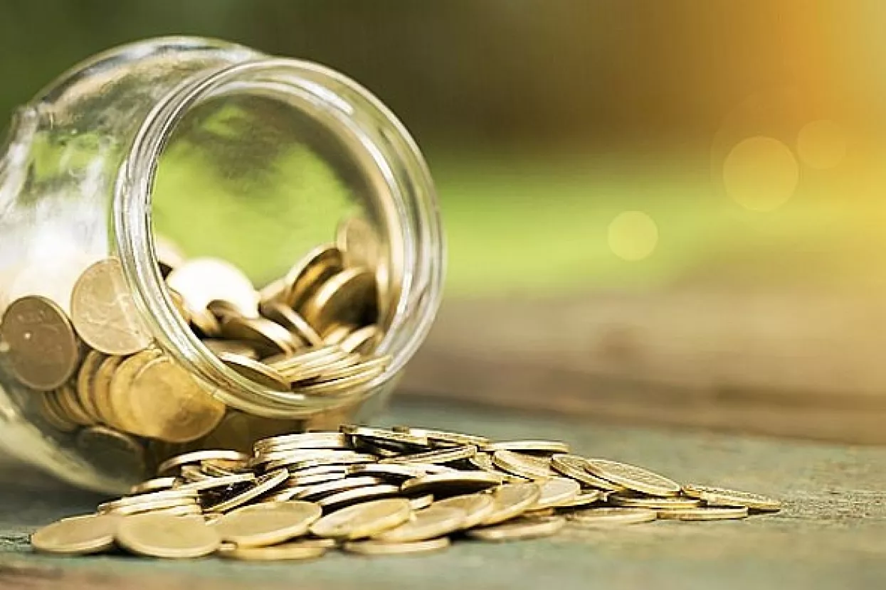 Kamate na oročenu štednju u domaćim bankama počele padati