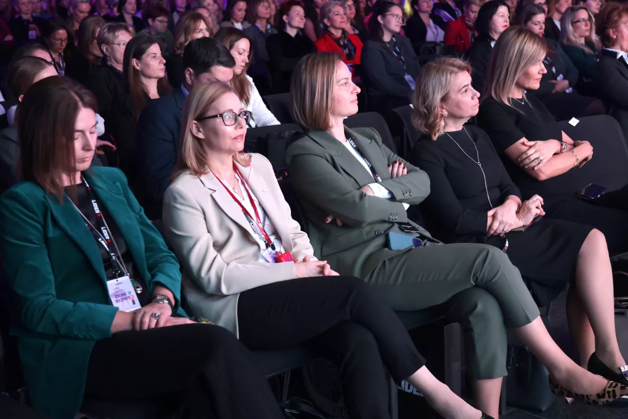 Žene u biznisu 2024. Zdravka Demeter Bubalo, Zsuzsanna Ortutay, Bojana Božanić, Nataša rapaić i Lada Tedeschi Fiorio