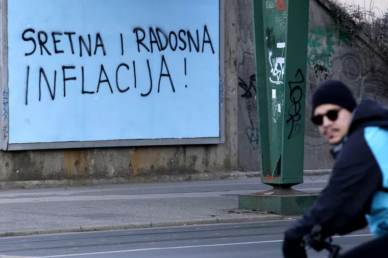 A ubrzo 'čestitke' stižu i u poštanske sandučiće...