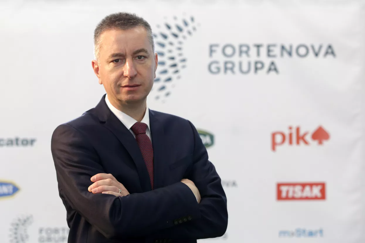 6-retro fortenova - fABRIS pERUŠKO