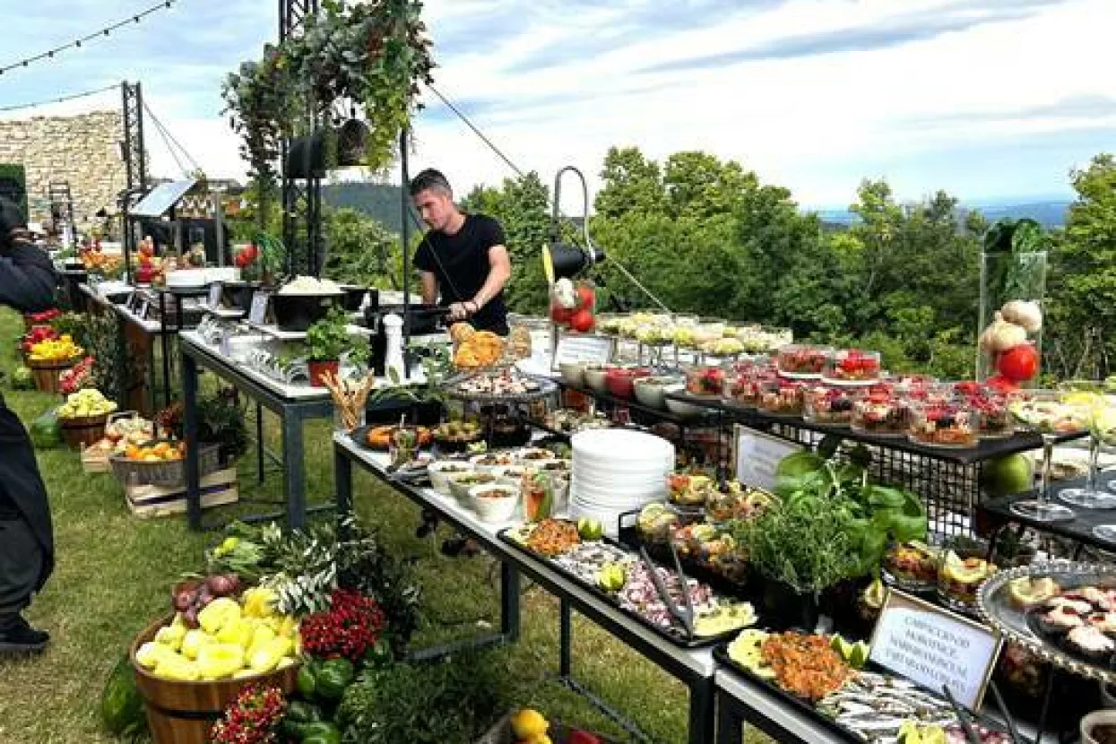 Catering tima Lisak priprema