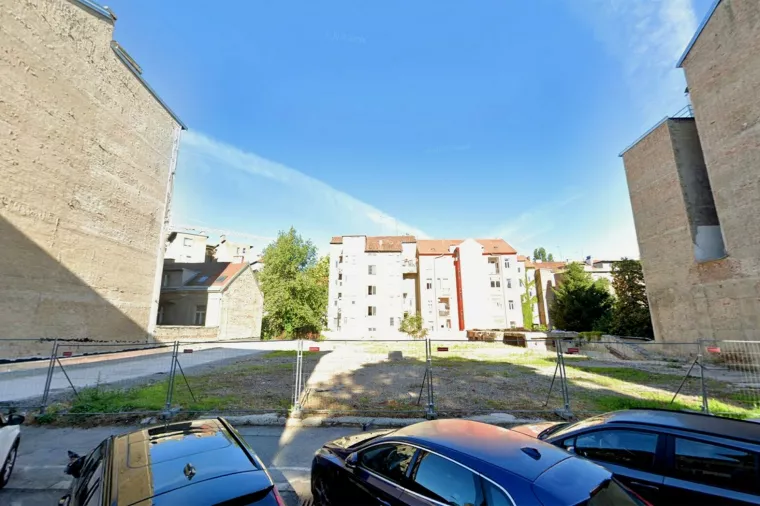 Agencija za civilno zrakoplovstvo, zemljište