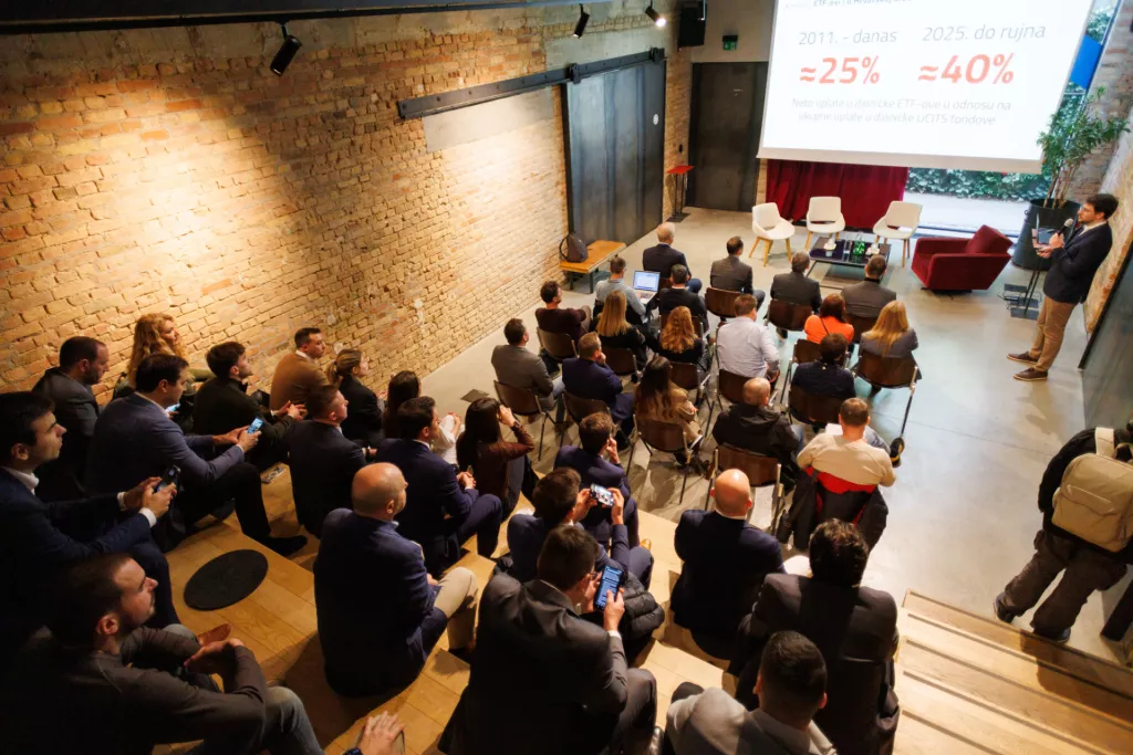 Prezentaciju o rezultatima ETF-ova održao je Đivo Pulitika, član Uprave InterCapital ETF