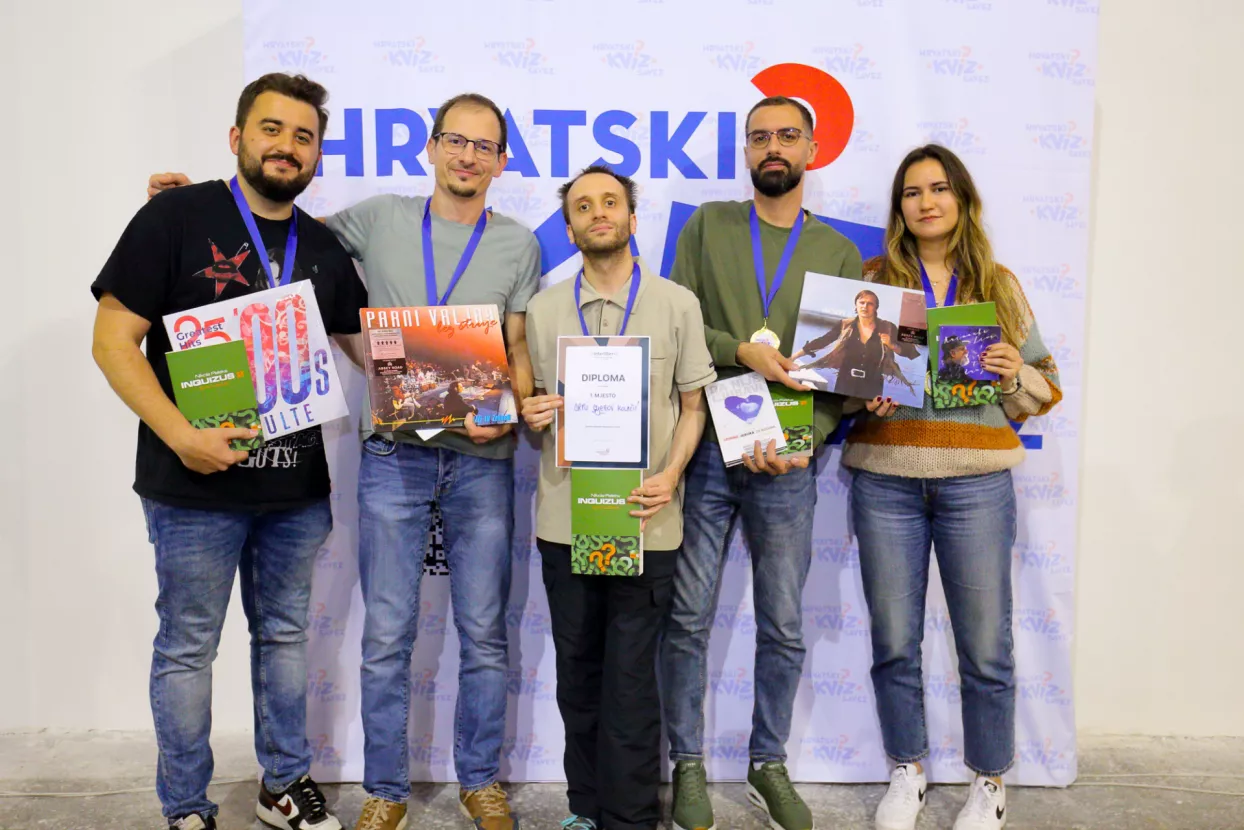 Pobjednici - Crni sljezov kolačić 