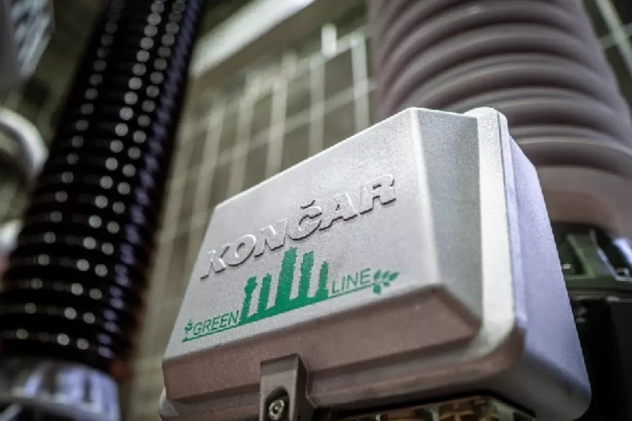 3.	Završen je višegodišnji ciklus razvoja i zahtjevnih ispitivanja biorazgradivih izolacijskih tekućina na cijeloj liniji visokonaponskih transformatora koji su na tržištu prepoznati pod zajedničkim nazivom GREEN LINE