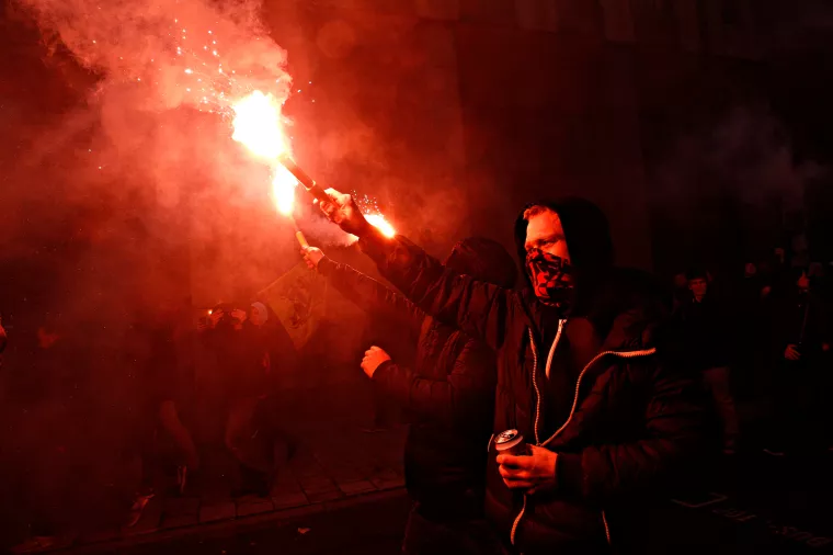ekstremisti, protest, desnica, neo nacisti