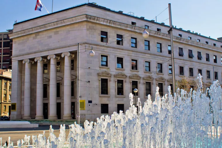 Hrvatskoj se pogor&scaron;ala platna bilanca, dug i dalje pada