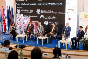 Maja Mihelja Žaja, Predrag Čuljak, Viktor Horvatinović, Josip Kovačec, Božidar Kutle&scaron;a, Bojan PejićPorezna konferencija EFZG i Deloitte
