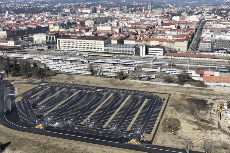 Parkirali&scaron;te Gredelj