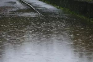 Nevrijeme, ki&scaron;a, vjetar, 