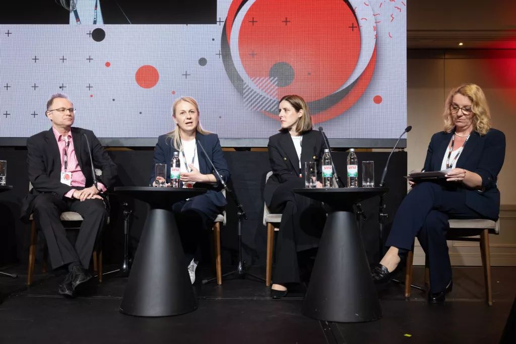 Financijski forum 2026.CFO perspektiva:Jože Rant, Lidija Karaga, Matija Mandić. Ksenija Pu&scaron;karić.