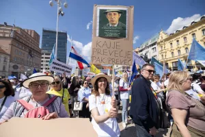 Prosvjed sindikata "Hrvatska zajedno za veće plaće i mirovine".