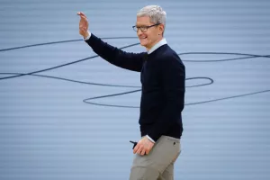 Tim Cook, Apple