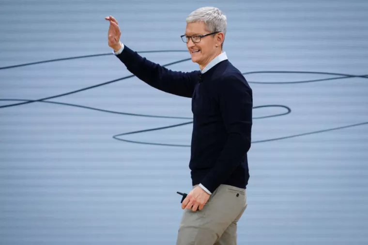 Tim Cook, Apple