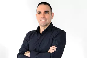 Mario Ivić, Telum