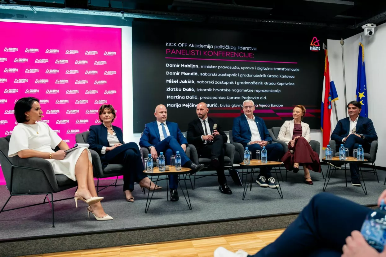 panel rasprava