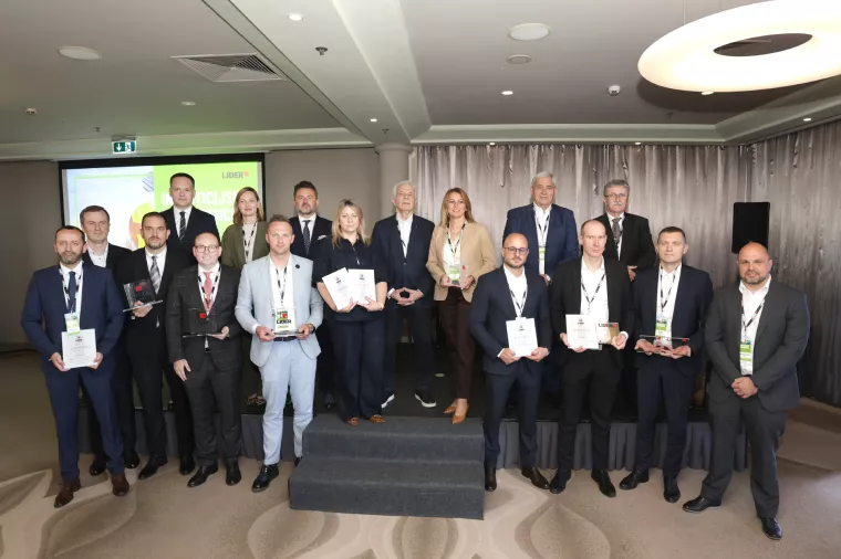 Investicijska konferencija, nagrade