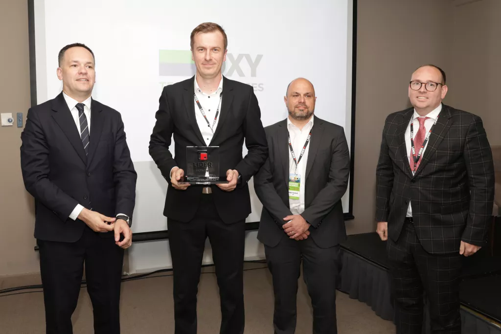 Investicijska konferencija, nagrade: Zdenko Lucić, Marin Antunović, Vanja Ivančević i Aljaž Pogačar