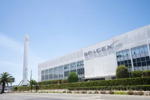 SpaceX, zgrada