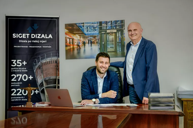 Tomislav i Kre&scaron;imir Bo&scaron;ković, Siget dizala