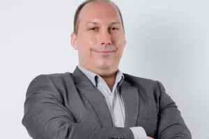 Luka Novak, Muzej iluzija