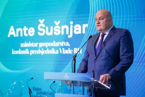 Ante &Scaron;u&scaron;njar, ministar gospodarstva