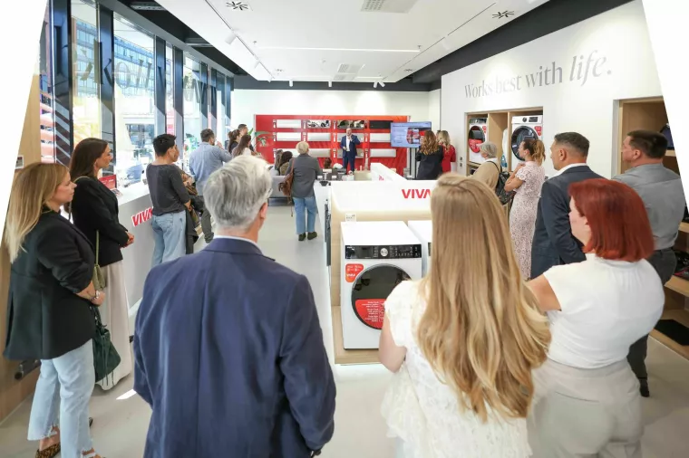 otvorenje vivax showrooma