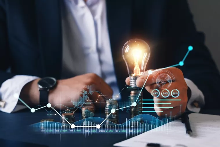 Price of electricity is rising considerably worldwide due to global crisis. High energy prices in 2022.električna energija, plin, energenti, cijene, rast cijena, inflacija, ugovor, potpisivanje ugovora, poduzetnici