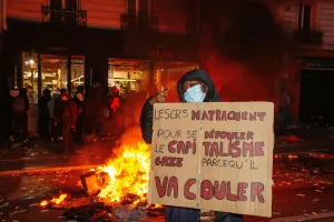 Protest, demonstracija, Pariz, Francuska, neredi