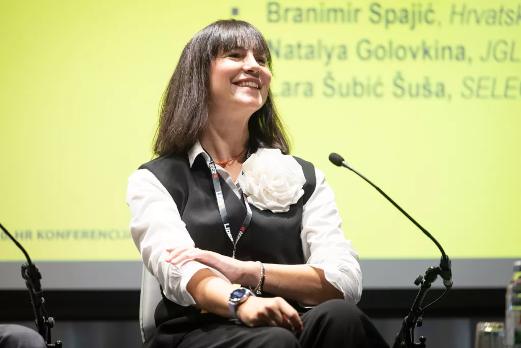 10. HR konferencija6. panel- HR strategija vodećih poslodavaca:Blagica Petrovac &Scaron;ikić