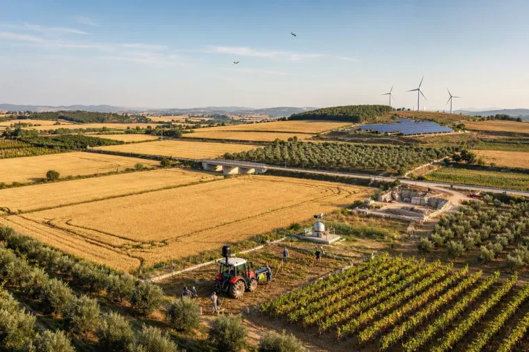 podataka i usluga promatranja Zemlje, uz veliki rast primjene u energetici, sirovinama, infrastrukturi i klimatskim uslugama