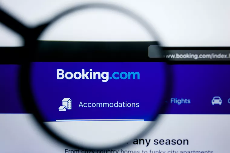 booking com